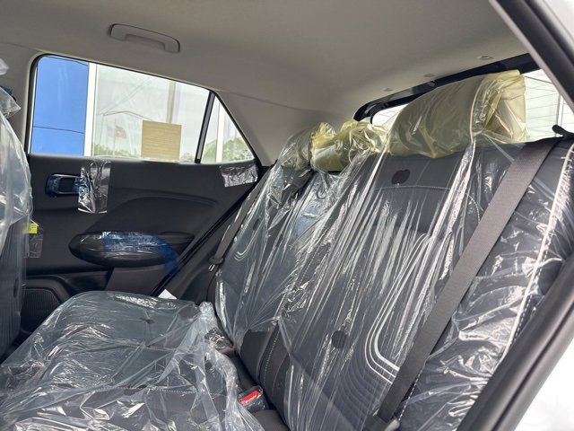 Used 2025 Hyundai Venue Limited image 50