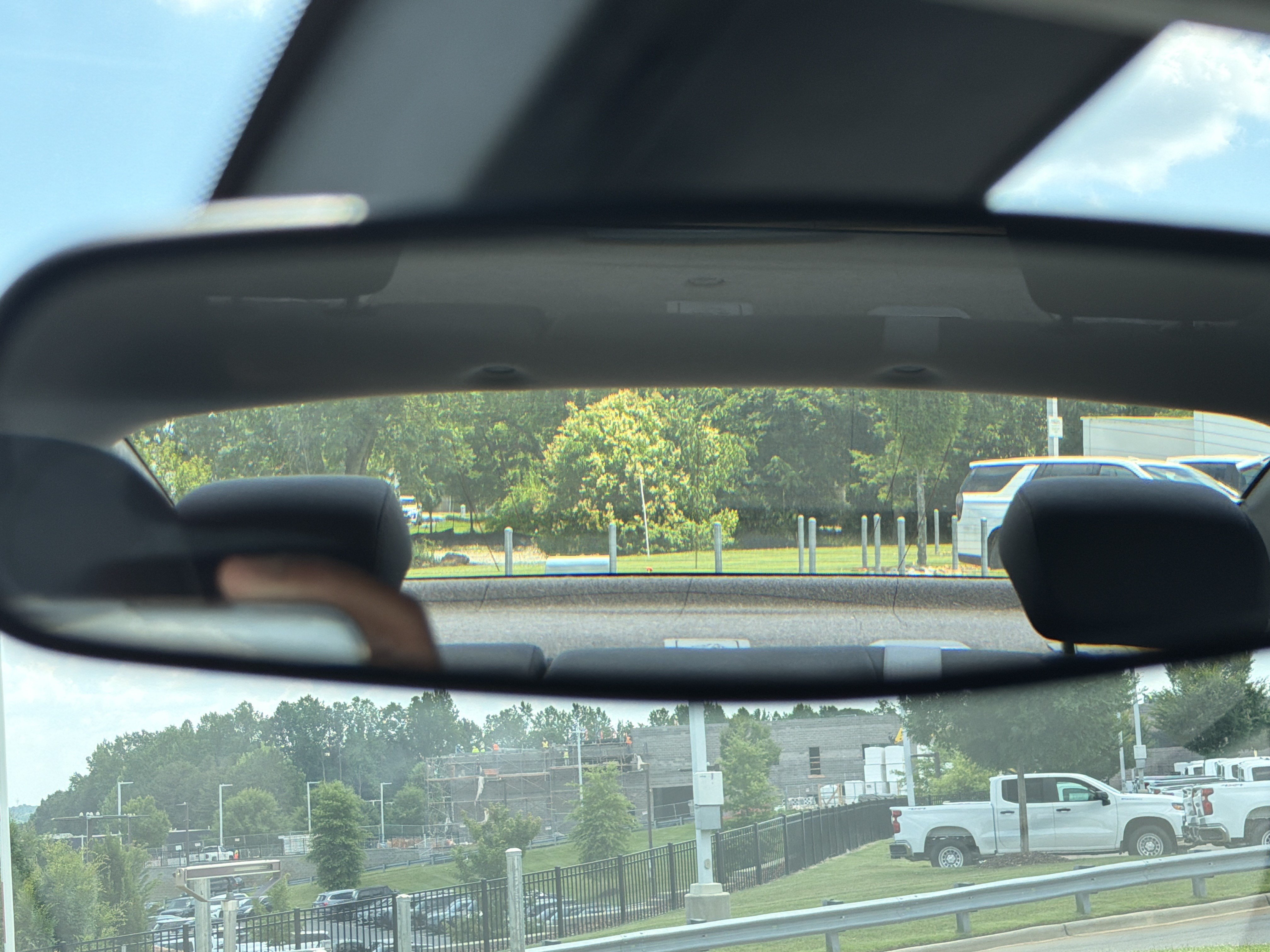 Used 2021 Chevrolet Malibu LS FWD image 27