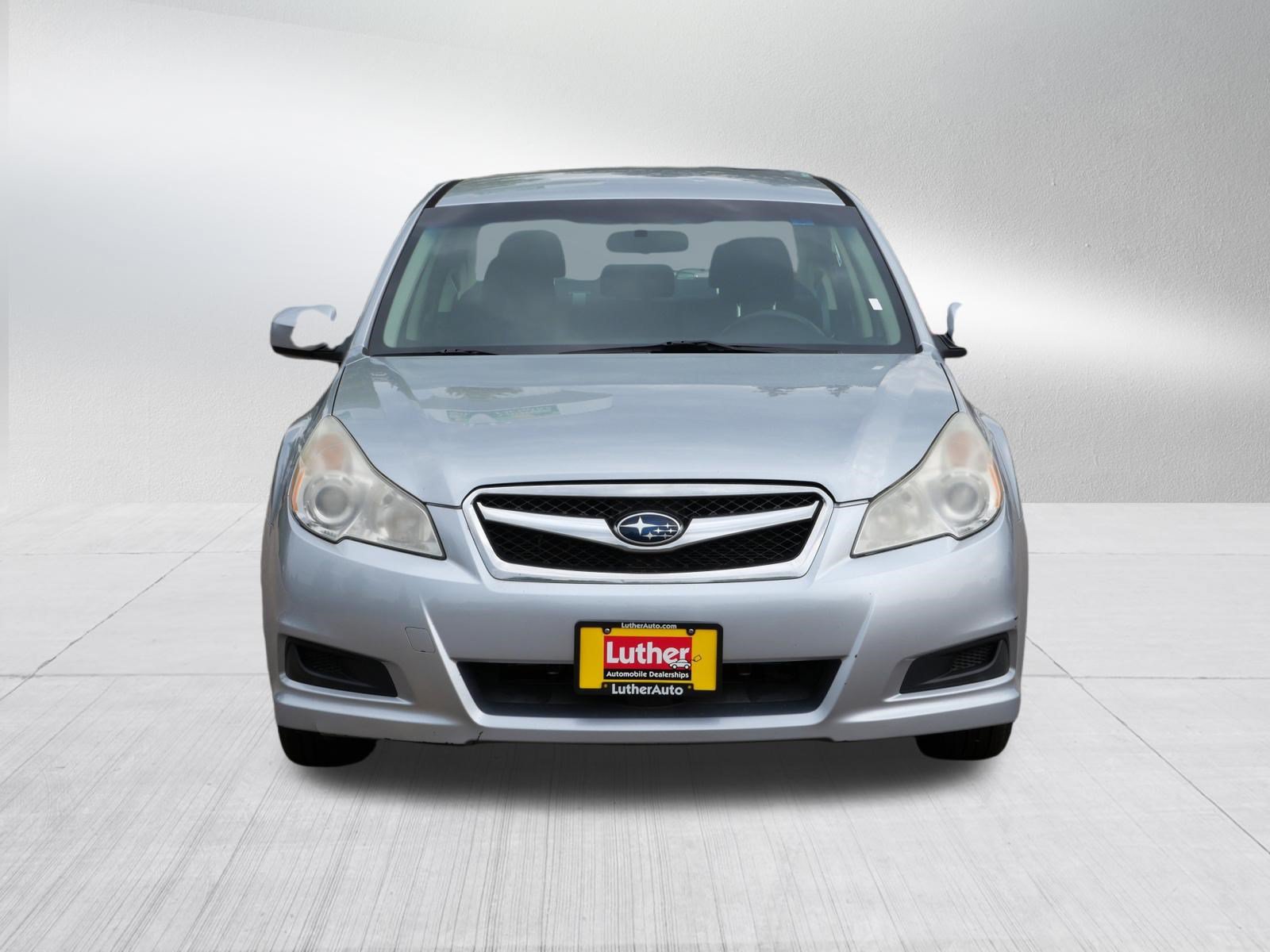 Used 2012 Subaru Legacy 2.5i Premium AWD/4WD image 2