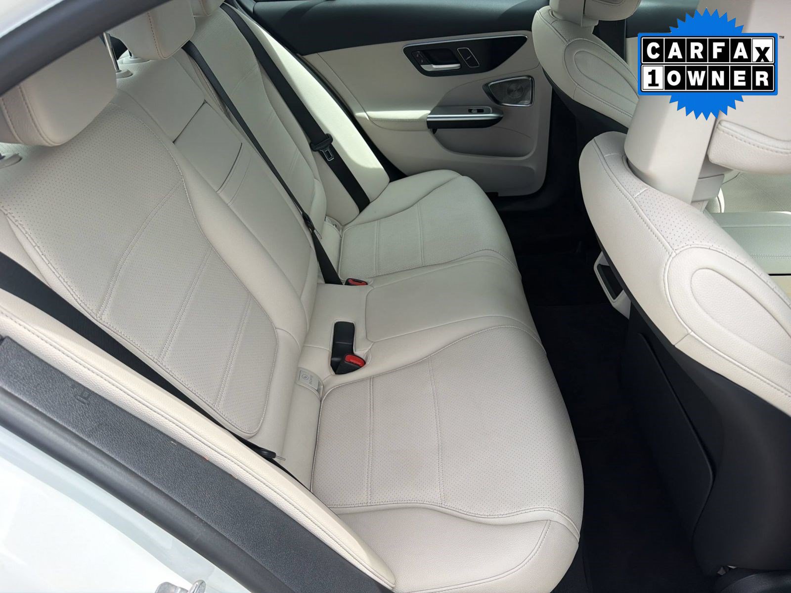 Certified 2024 Mercedes-Benz C 300 4MATIC Sedan image 31