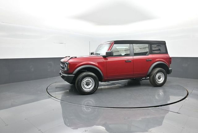 New 2026 Ford Bronco 4-Door image 4