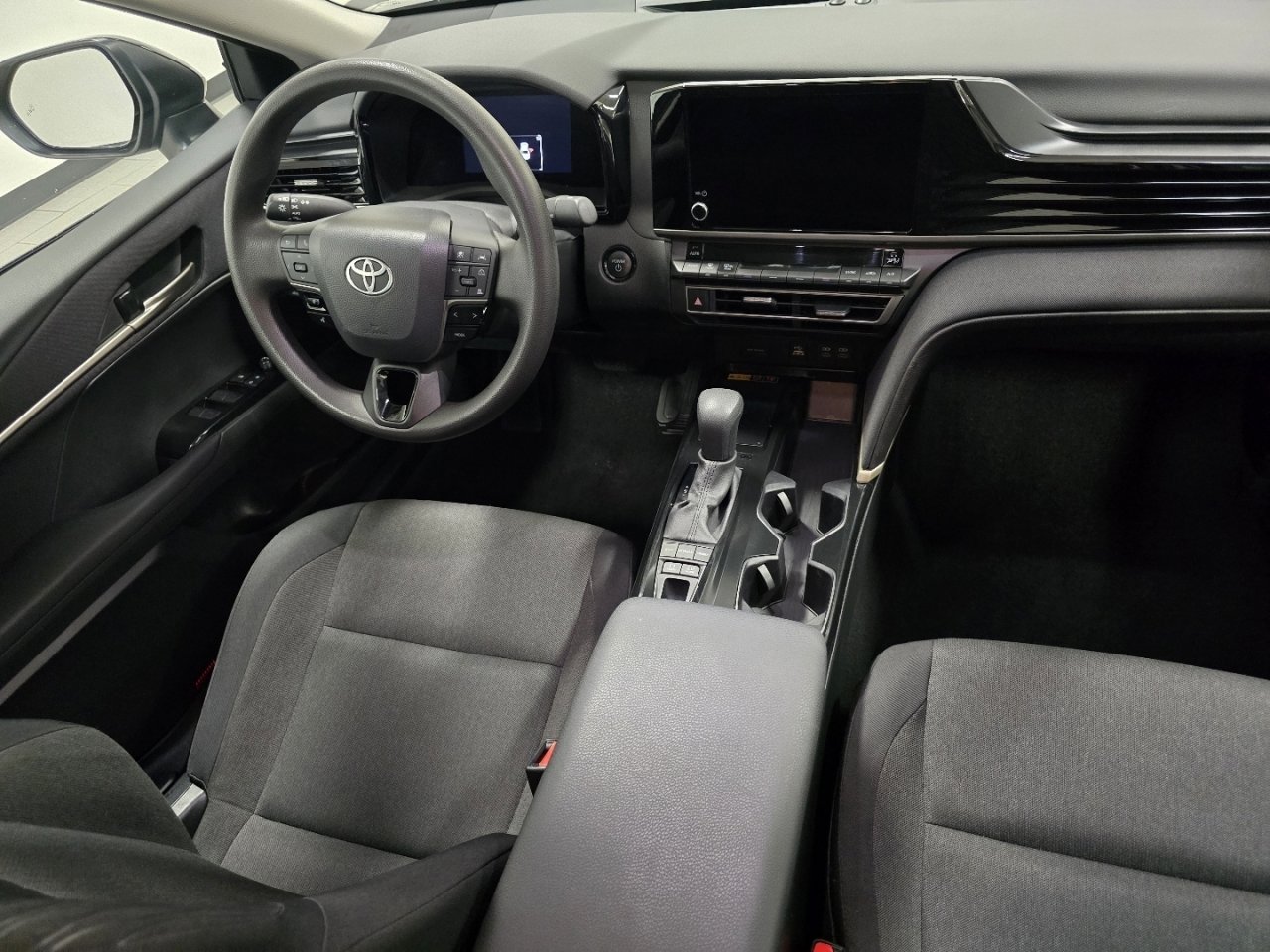 Certified 2025 Toyota Camry LE image 19