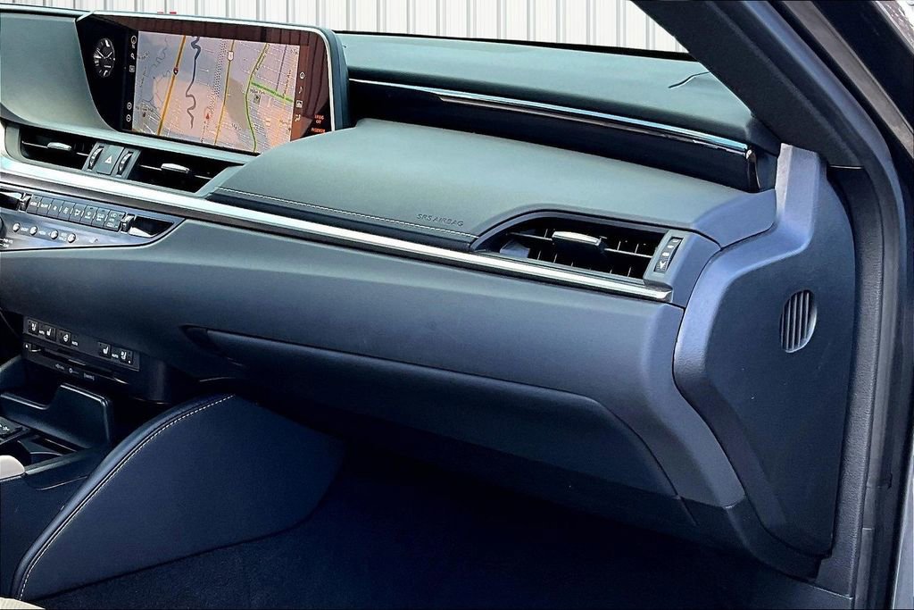 Used 2020 Lexus ES 350 w/ Premium Package image 26