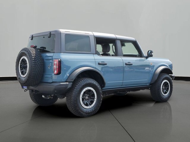Certified 2021 Ford Bronco Badlands AWD/4WD image 3