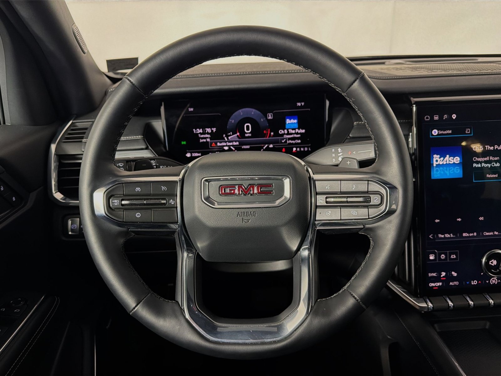 New 2026 GMC Acadia Elevation w/ Elevation Premium Package AWD/4WD image 16