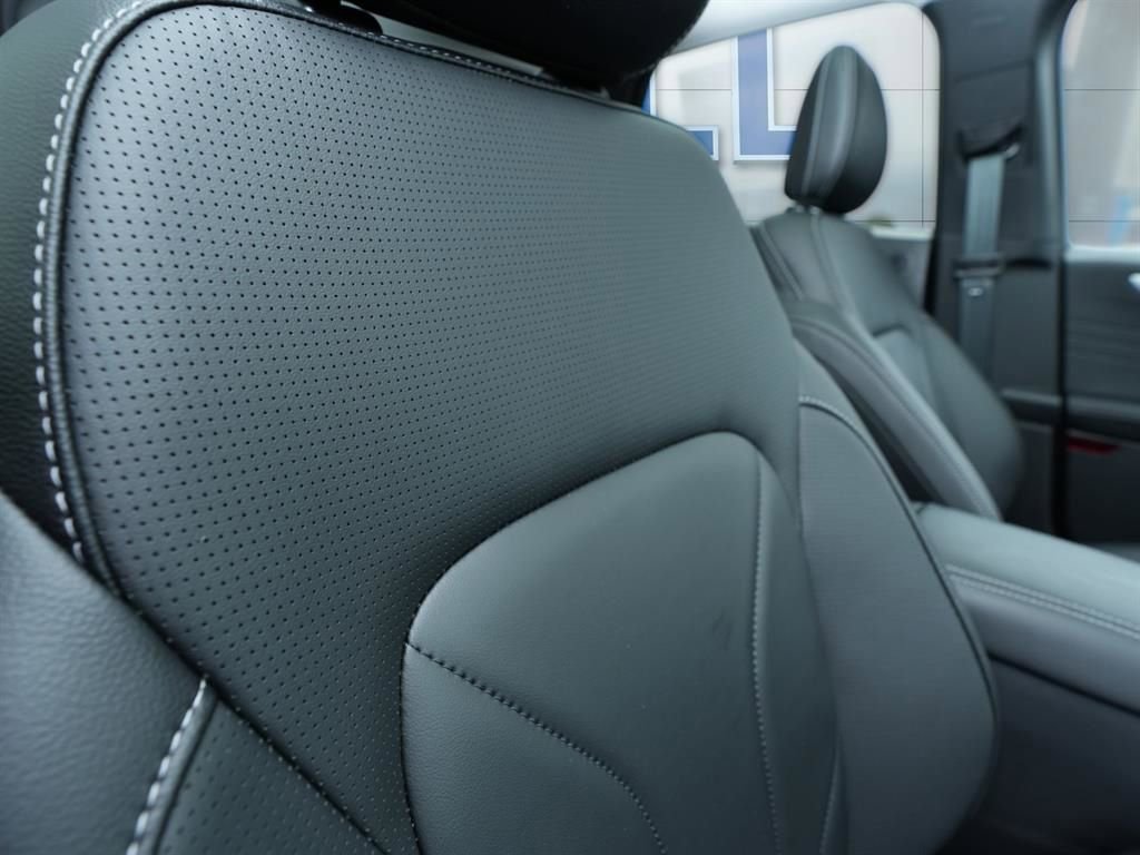 New 2026 Ford Escape Platinum w/ Premium Technology Package image 24