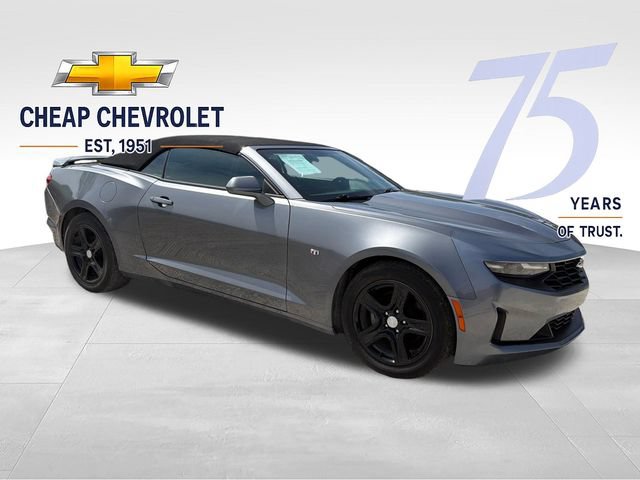 Used 2021 Chevrolet Camaro LT RWD image 7