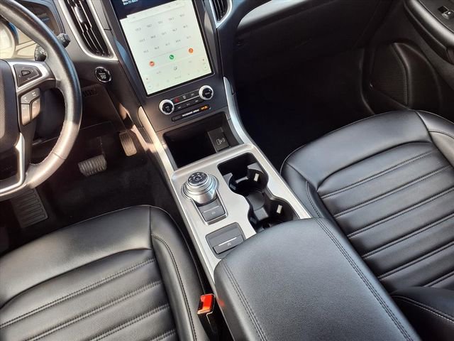 Used 2023 Ford Edge SEL image 10