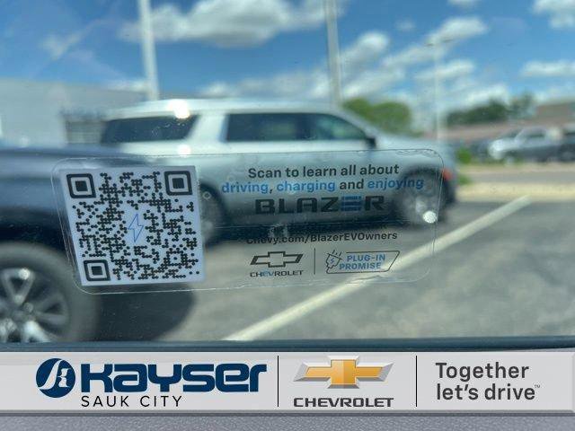 New 2024 Chevrolet Blazer EV RS RWD image 14