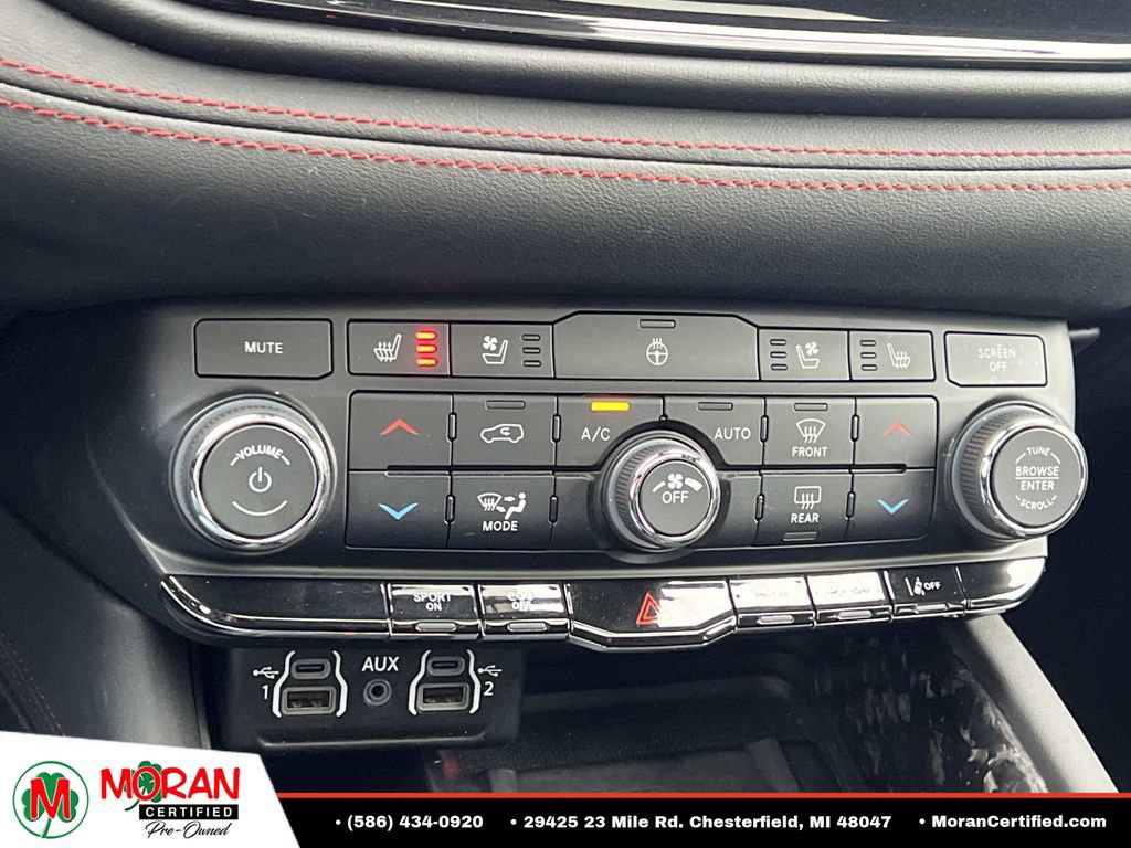 Used 2024 Dodge Durango R/T AWD/4WD image 24