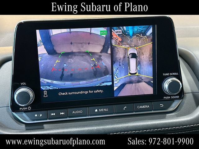 Used 2021 Nissan Rogue SL FWD image 13
