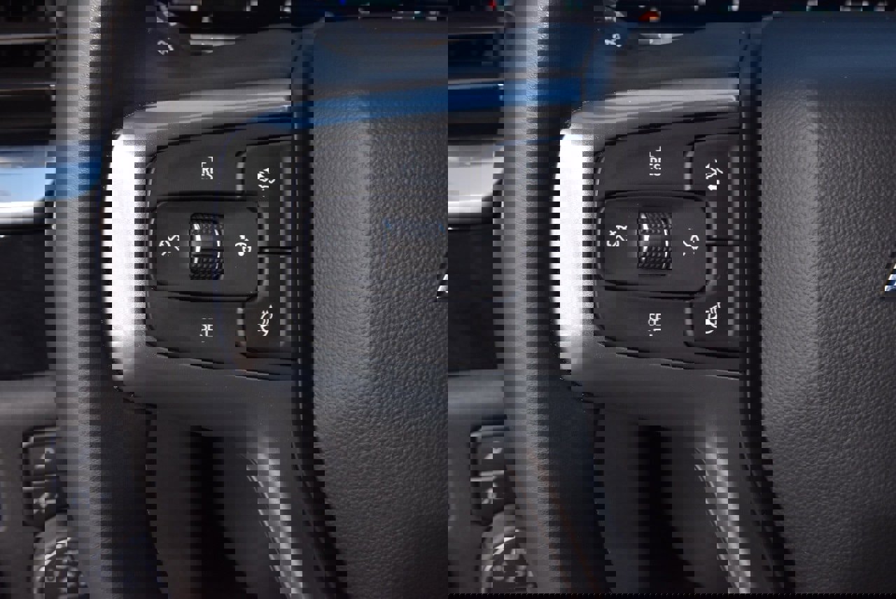 Used 2025 Chevrolet Silverado 2500 LT w/ Safety Package image 23