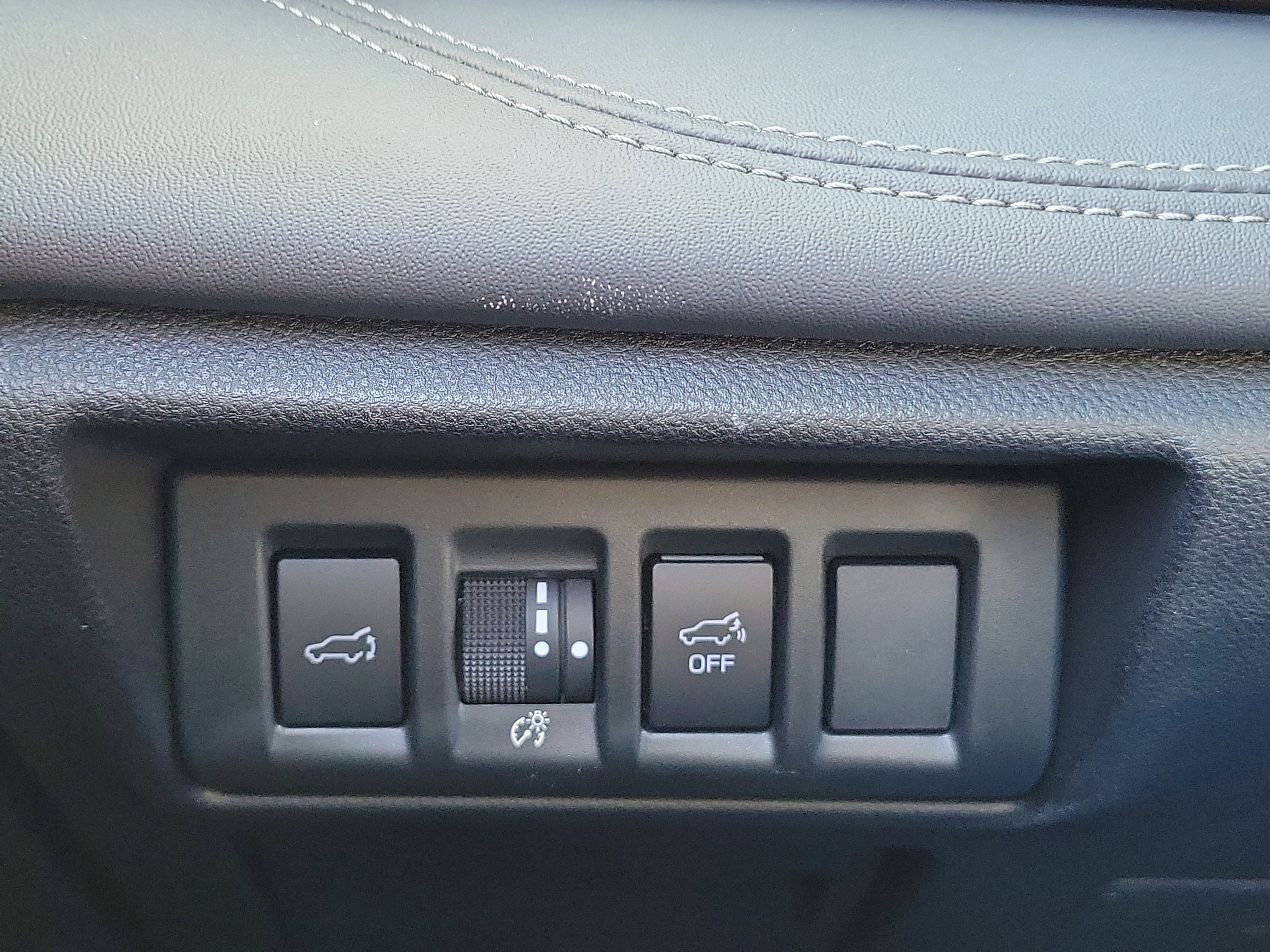 Used 2025 Subaru Outback Touring XT image 26