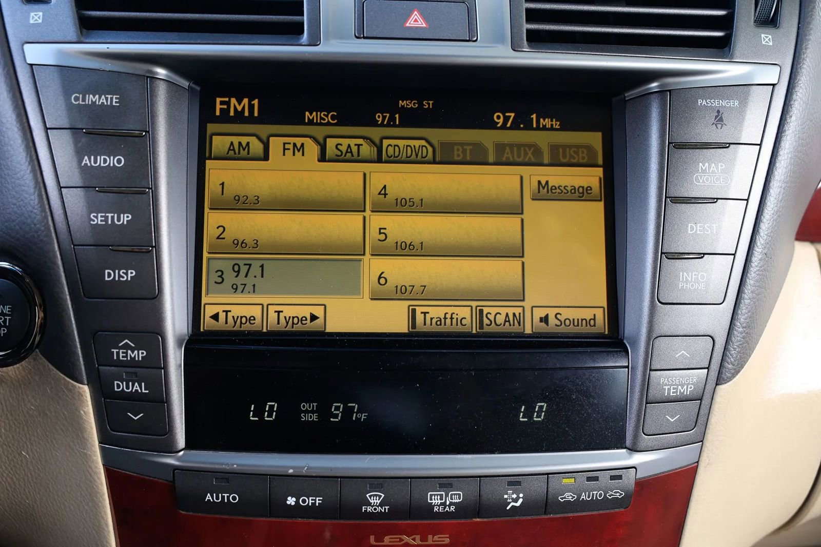 Used 2012 Lexus LS 460 L image 35