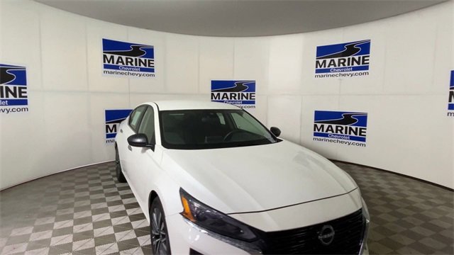 Used 2024 Nissan Altima 2.5 SV image 4