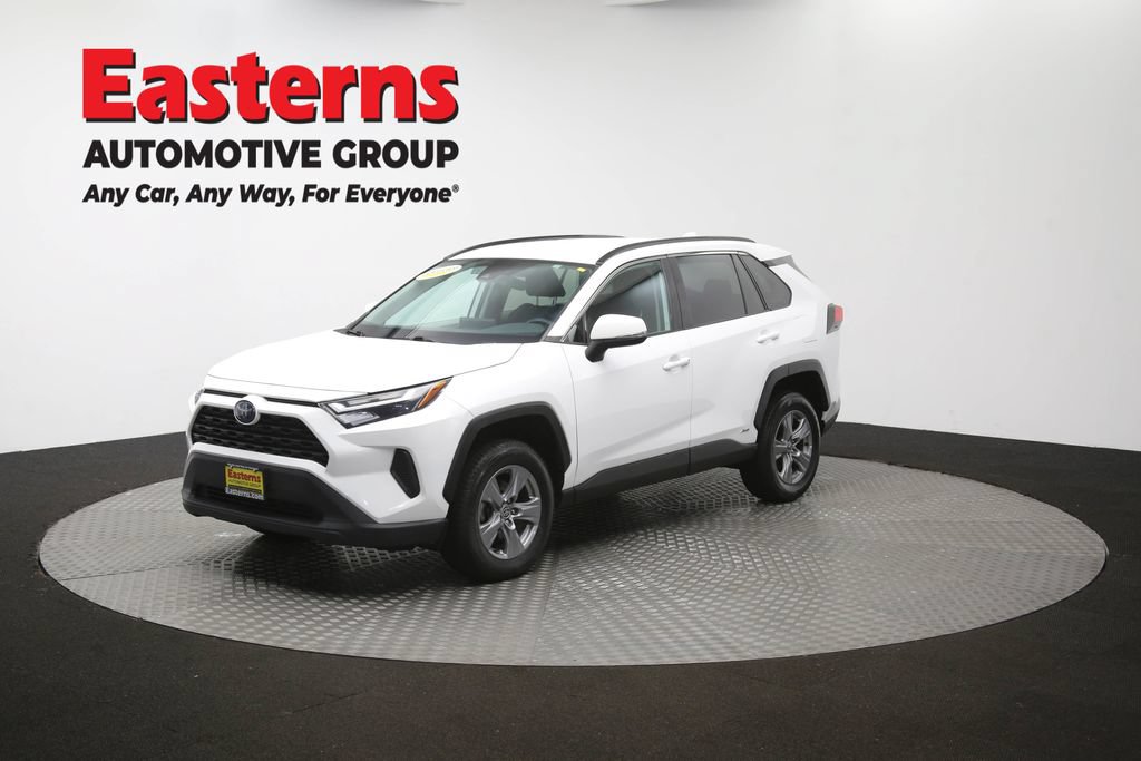 Used 2022 Toyota RAV4 XLE AWD/4WD image 55
