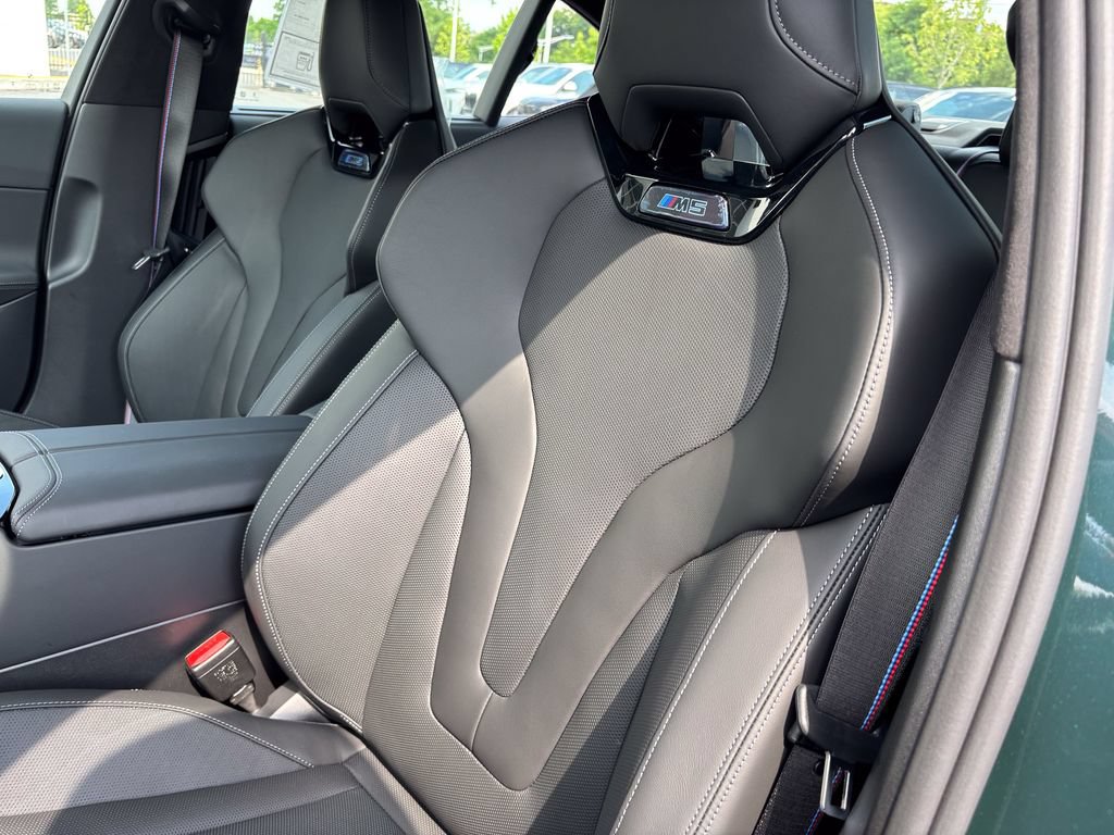 New 2027 BMW M5 AWD/4WD image 16