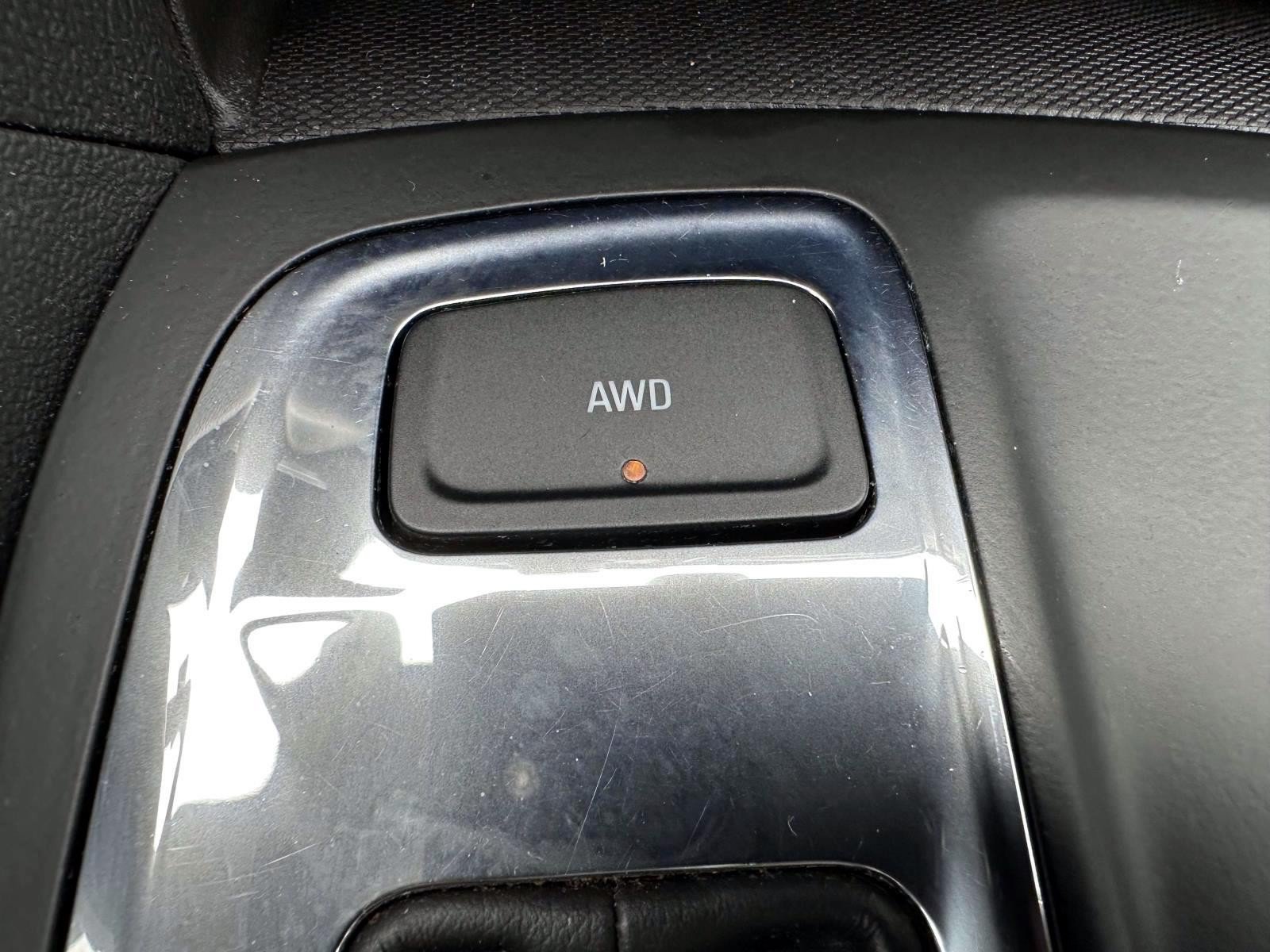 Used 2023 Chevrolet Equinox LS w/ LS Convenience Package AWD/4WD image 26