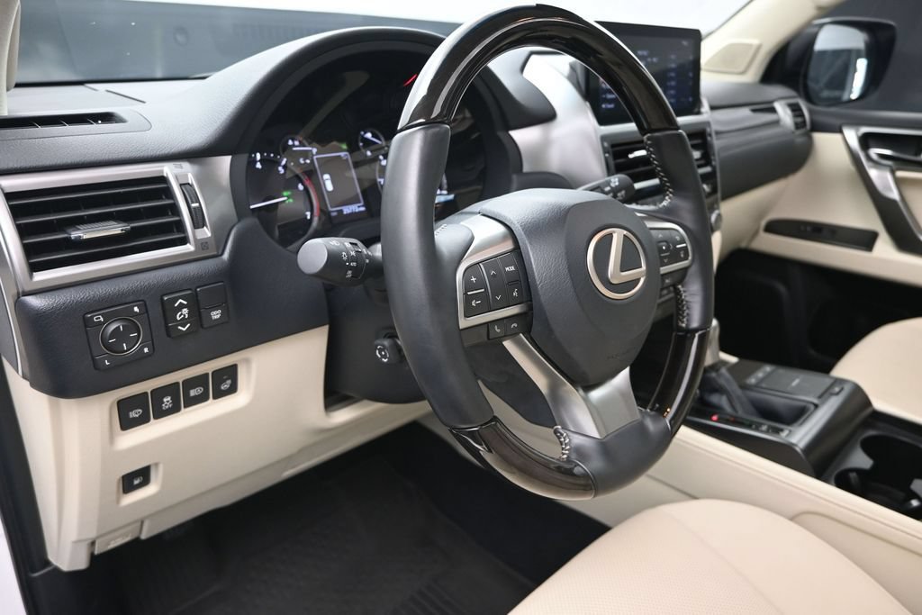 Used 2023 Lexus GX 460 Premium AWD/4WD image 12