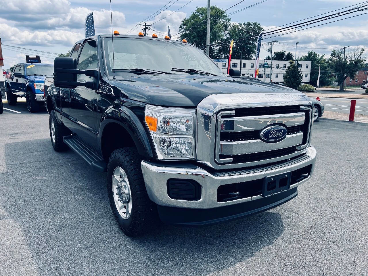 Used 2014 Ford F250 XLT w/ XLT Interior Package image 8