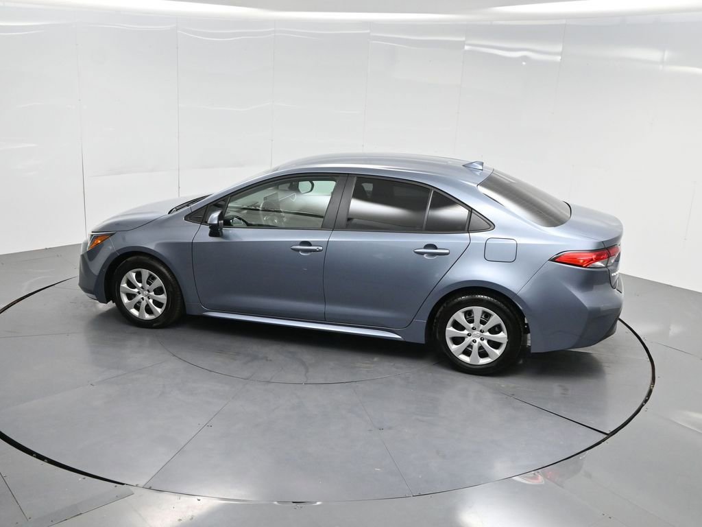 Used 2025 Toyota Corolla LE image 53