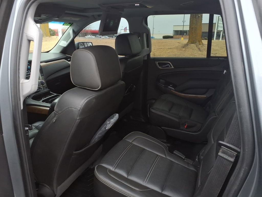 Used 2020 GMC Yukon Denali w/ Denali Ultimate Package image 32