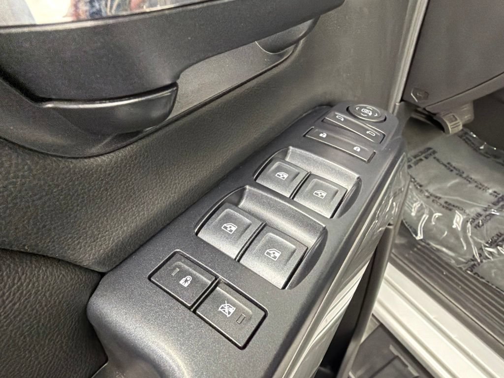 Used 2018 Chevrolet Silverado 2500 LT w/ LT Convenience Package RWD image 20