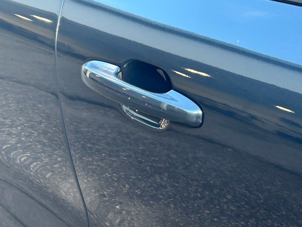 Used 2022 Ford Escape SEL FWD image 21