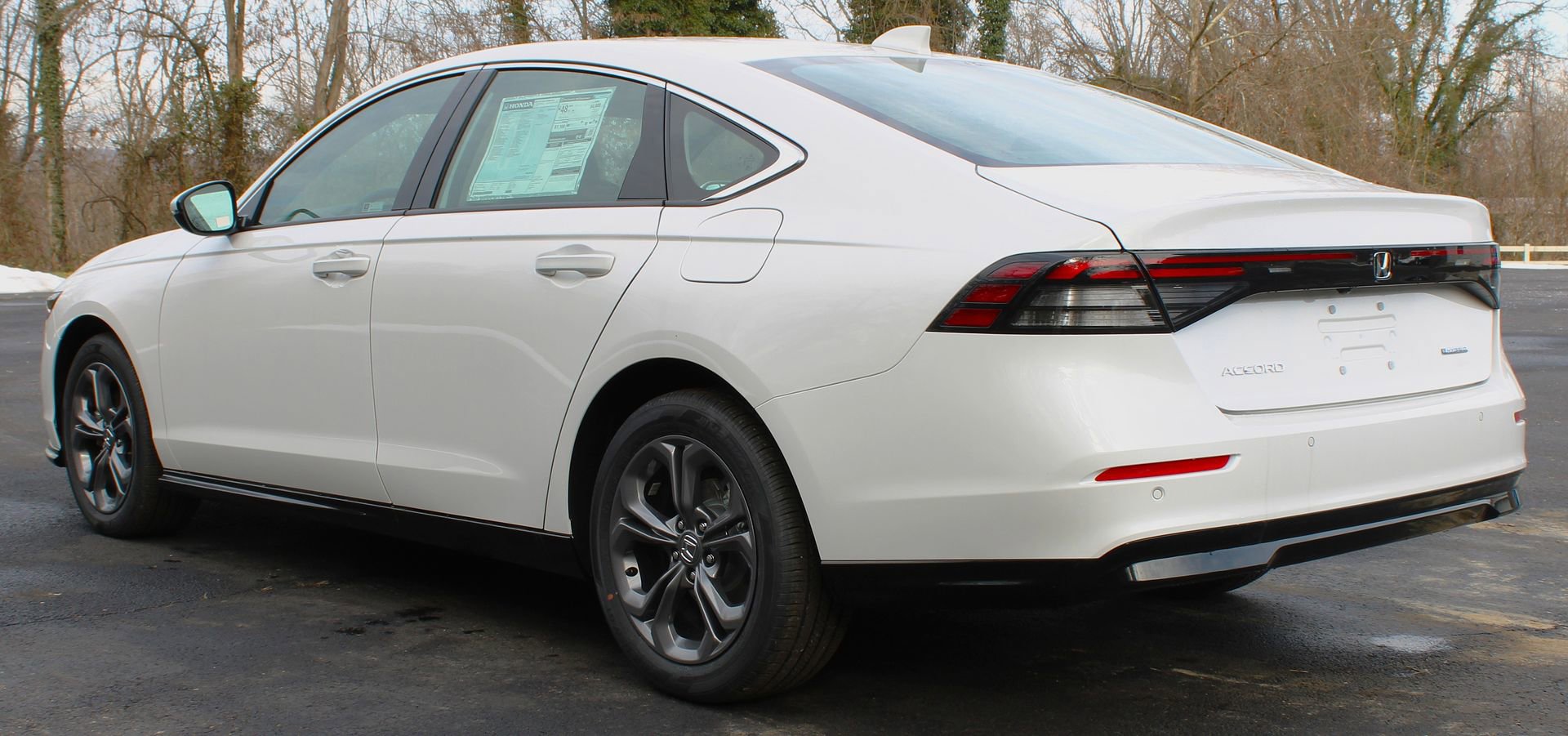 New 2025 Honda Accord EX-L image 7