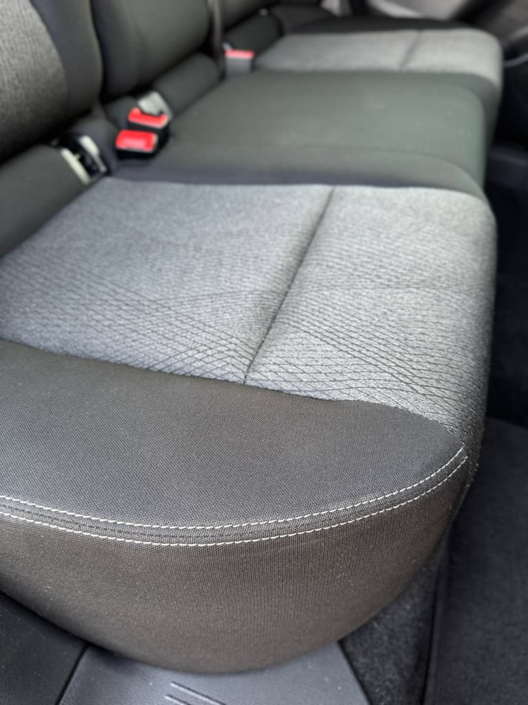 Used 2025 Nissan Rogue SV FWD image 36