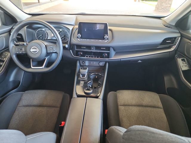Used 2024 Nissan Rogue SV AWD/4WD image 12