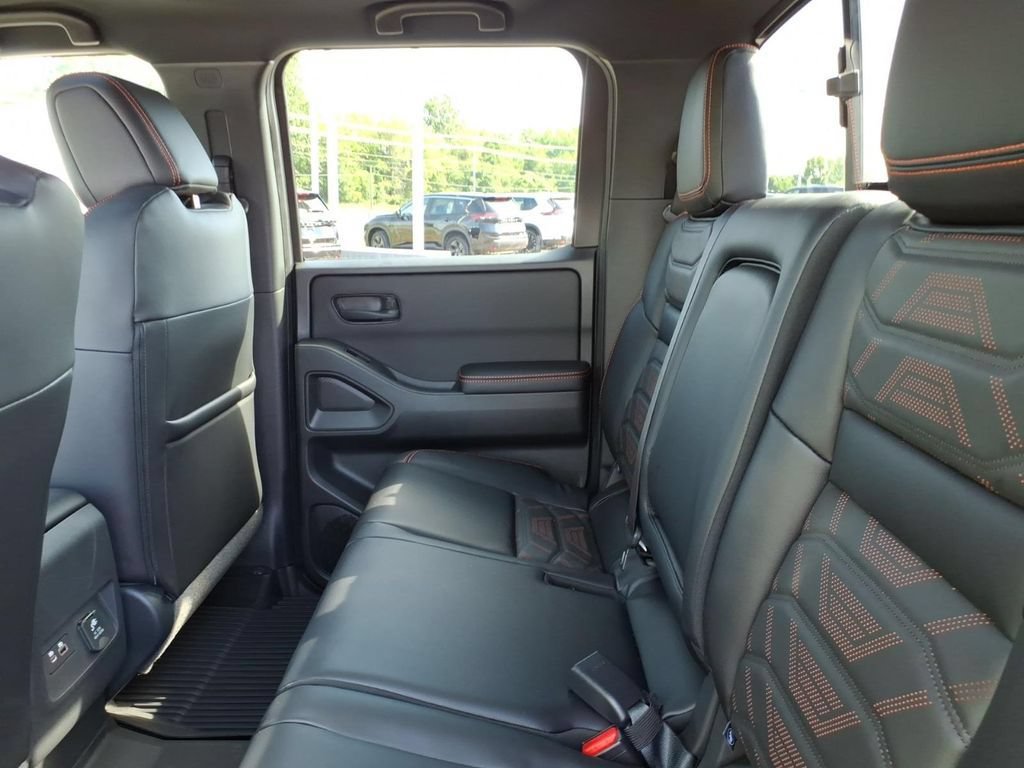 New 2026 Nissan Frontier PRO-4X w/ Pro Premium Package AWD/4WD image 8