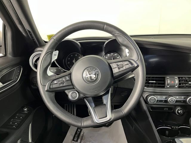 Used 2022 Alfa Romeo Giulia Sprint AWD/4WD image 19