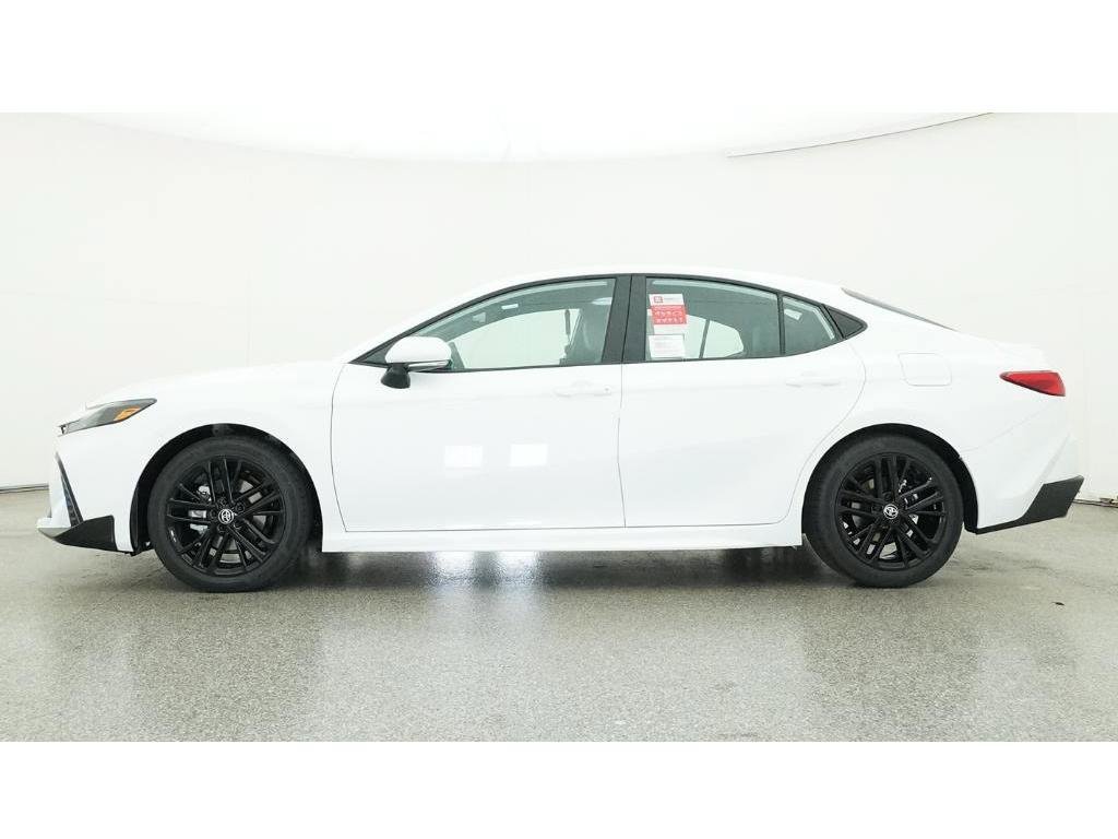 New 2026 Toyota Camry SE FWD image 19