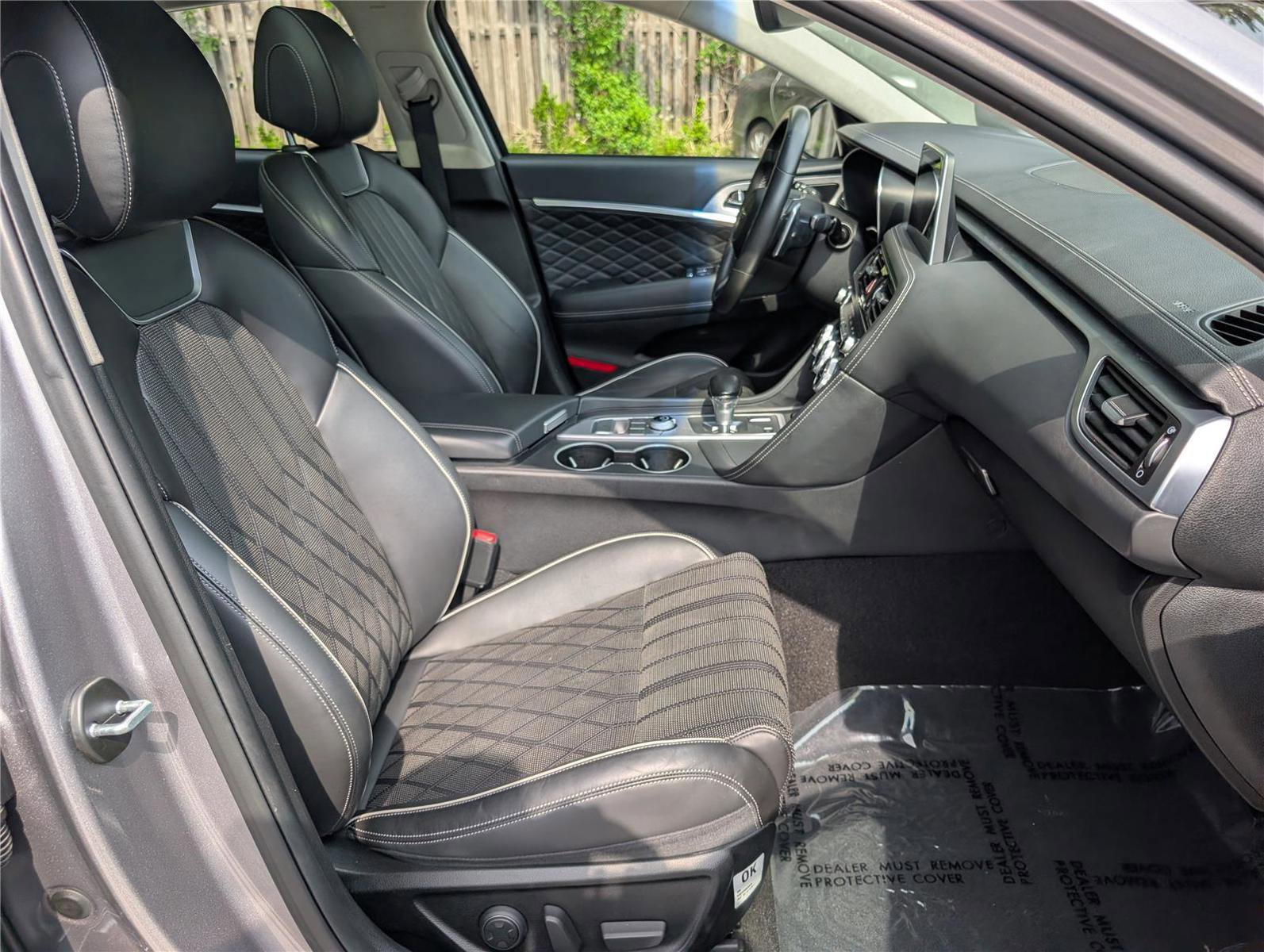 Used 2021 Genesis G70 2.0T w/ Prestige Package AWD/4WD image 12