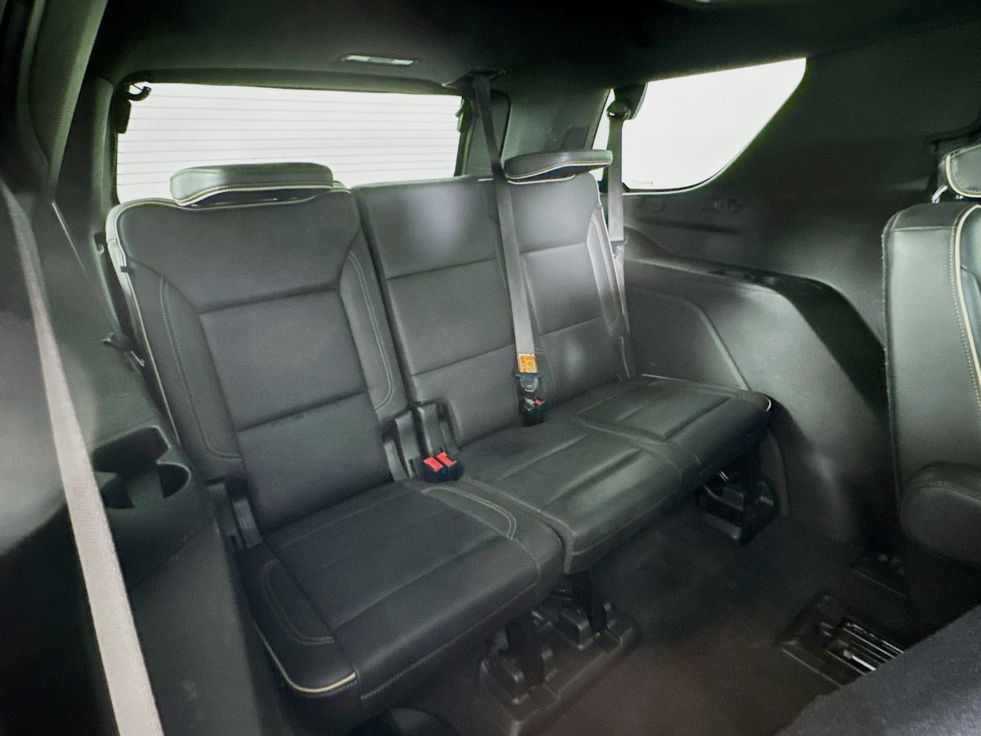 Used 2021 Chevrolet Tahoe Premier w/ Premium Package AWD/4WD image 29