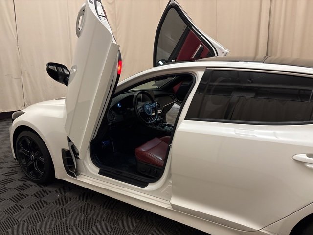 Certified 2021 Kia Stinger GT-Line w/ Sun & Sound Package image 11