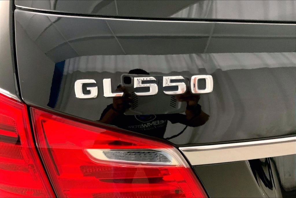 Used 2016 Mercedes-Benz GL 550 4MATIC image 30