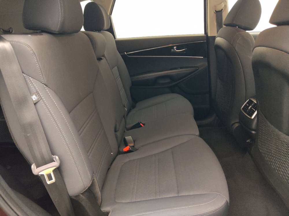 Used 2019 Kia Sorento FWD w/ LX Convenience Package image 19