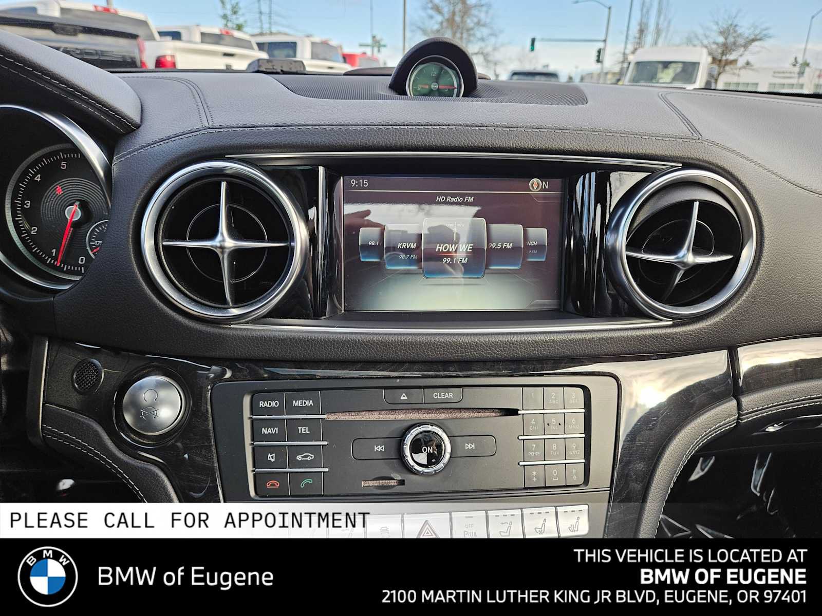 Used 2017 Mercedes-Benz SL 550 image 29