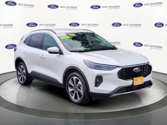 Certified 2024 Ford Escape Platinum AWD/4WD image 7