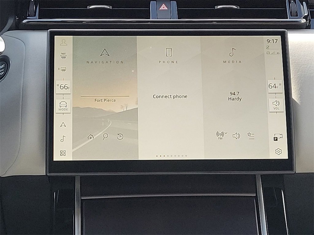 New 2026 Land Rover Range Rover Velar Dynamic SE image 21
