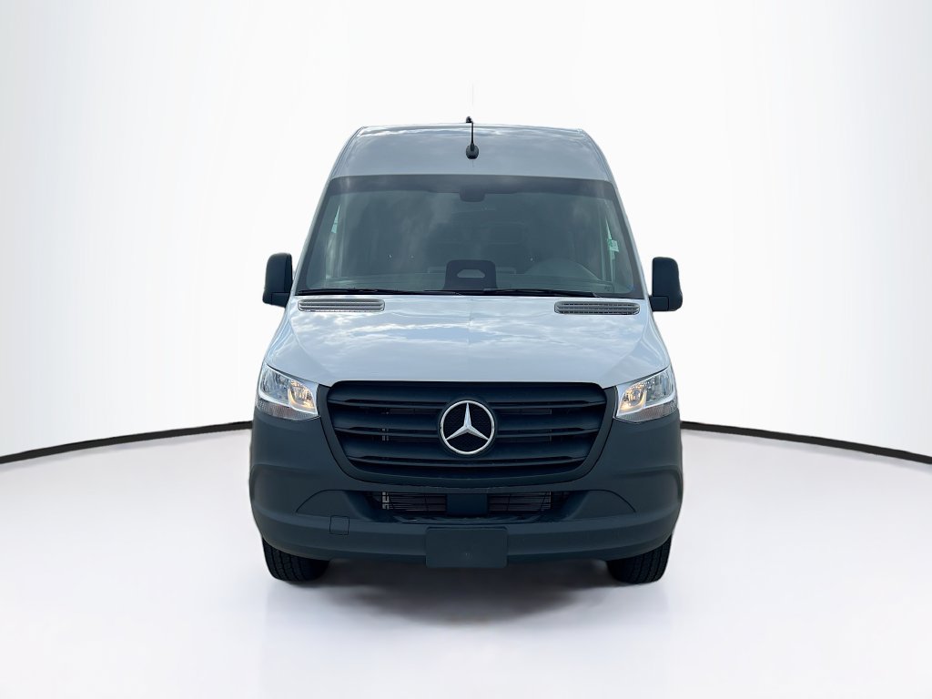 New 2025 Mercedes-Benz Sprinter 2500 image 2