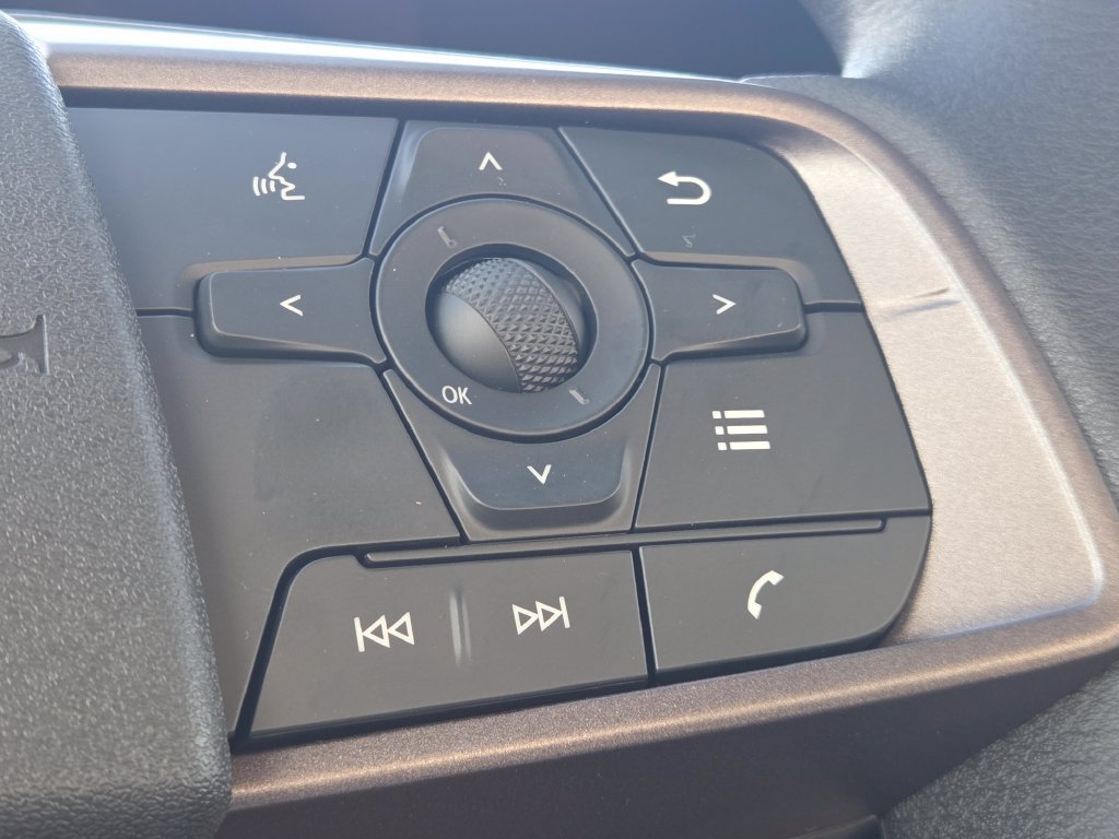 New 2027 Nissan Sentra SV w/ Floor Mat Package FWD image 10