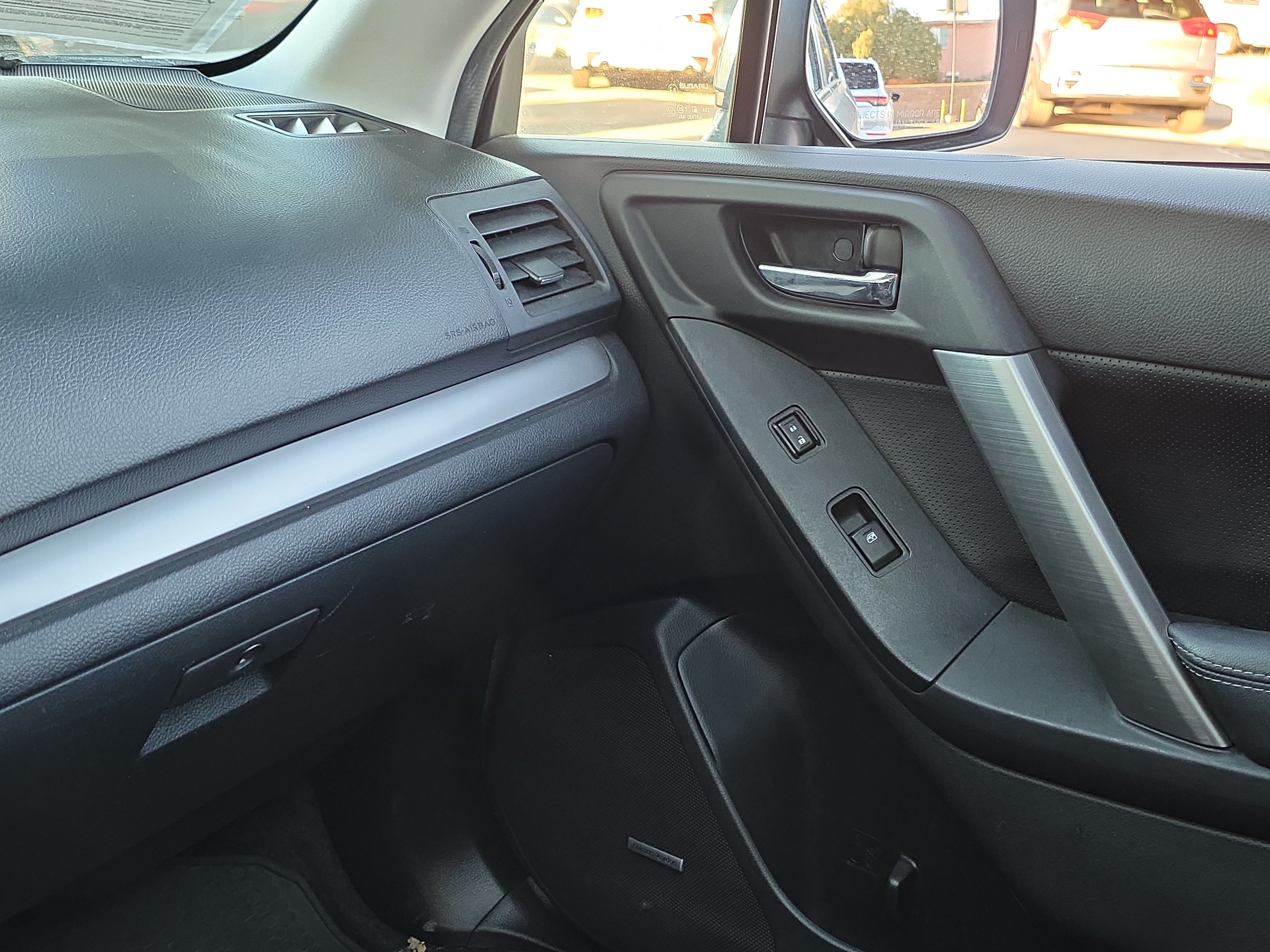 Used 2015 Subaru Forester 2.5i Limited AWD/4WD image 25