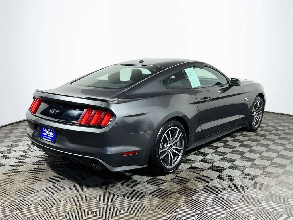 Used 2016 Ford Mustang GT Premium w/ Equipment Group 401A RWD image 7