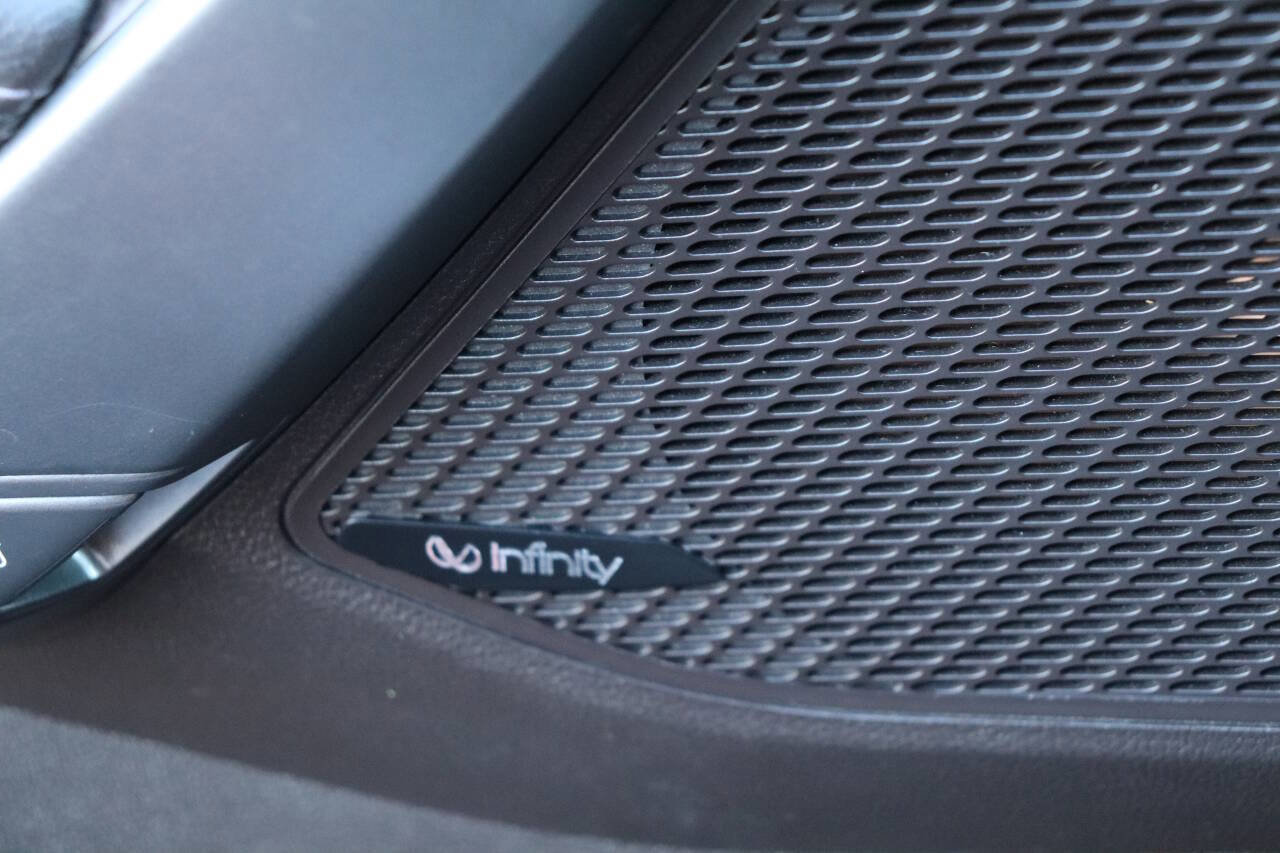 Used 2013 Hyundai Santa Fe Sport 2.0T w/ Technology Pkg image 17