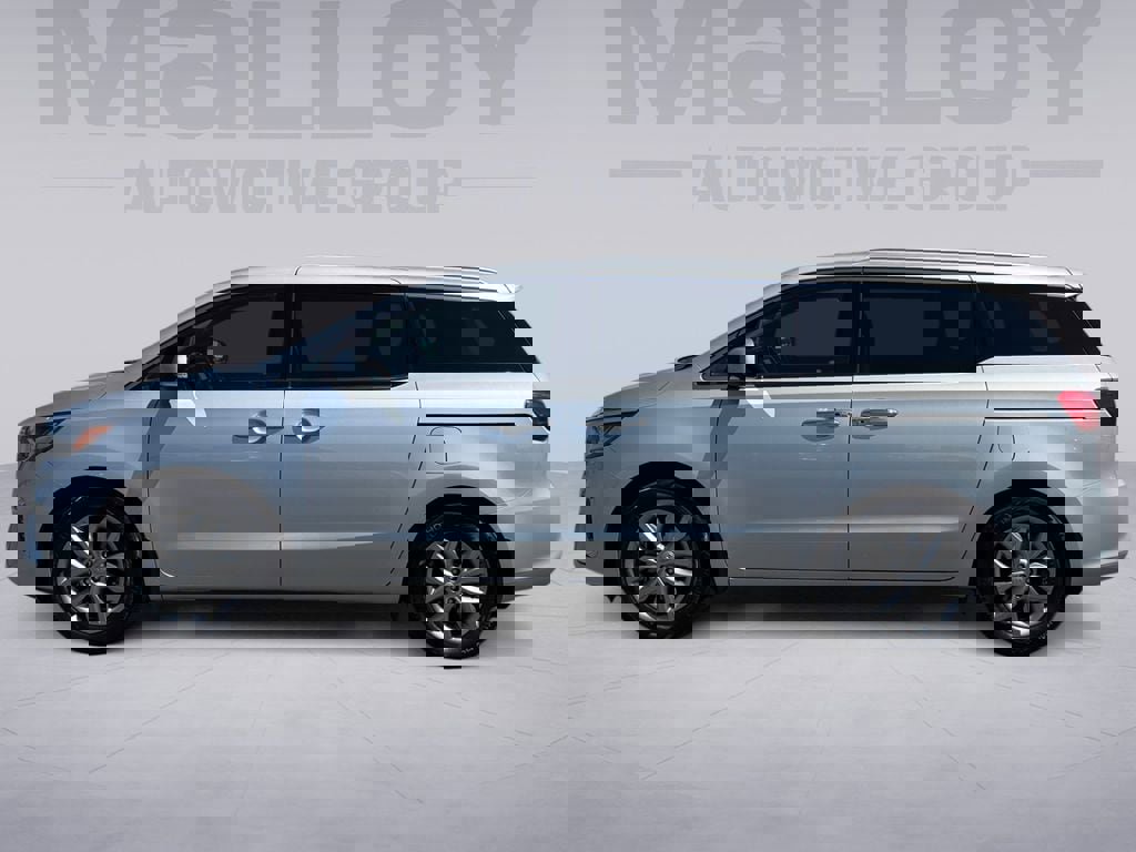 Used 2019 Kia Sedona EX w/ EX Premium Package image 2