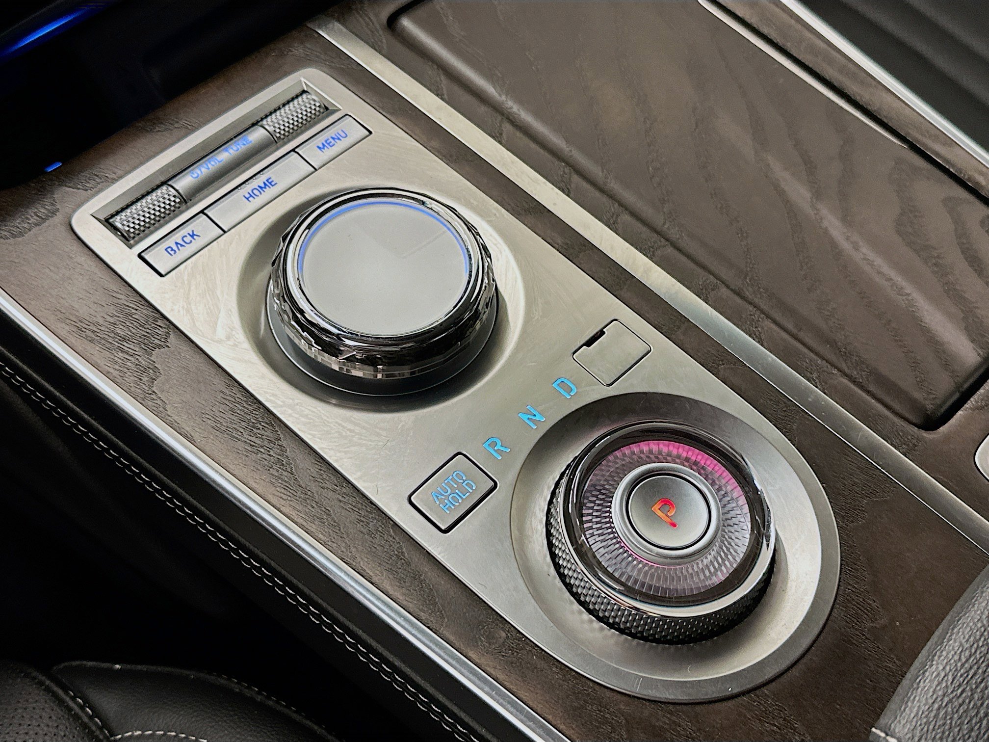 Used 2024 Genesis GV80 2.5T image 25