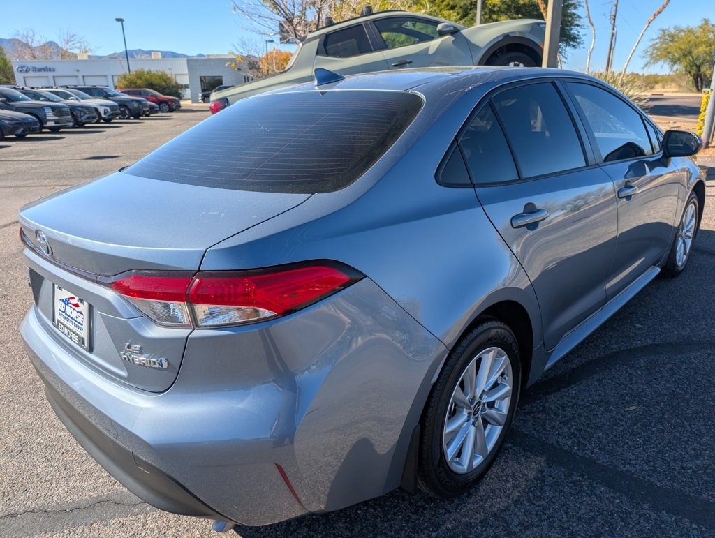 Used 2024 Toyota Corolla Hybrid Sedan image 5